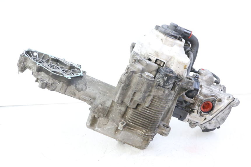 photo de ENGINE PIAGGIO VESPA GRANTURISMO 125 (2003 - 2007) - Alternative perspective