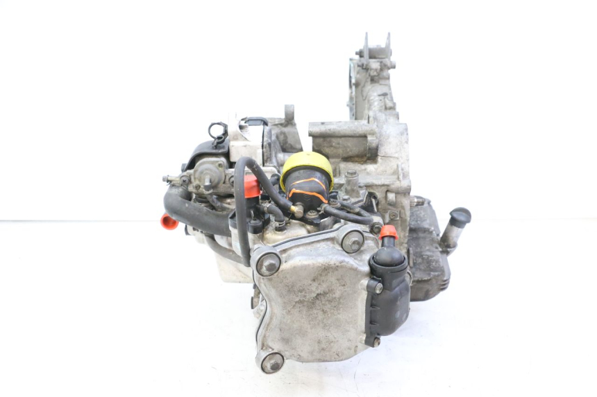 photo de ENGINE PIAGGIO VESPA GRANTURISMO 125 (2003 - 2007) - Checked used part