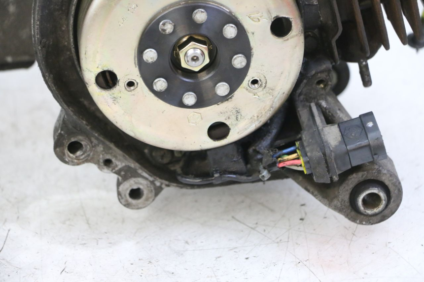 photo de ENGINE PIAGGIO VESPA LX 2T 50 (2005 - 2013) - Distinctive features