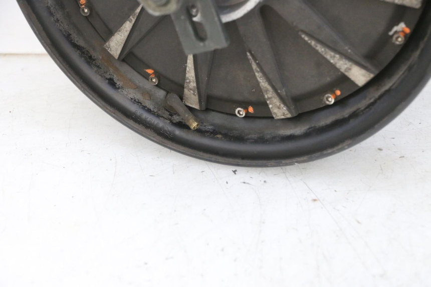 photo de ENGINE EFUN PUSA 1 - Fixing points details