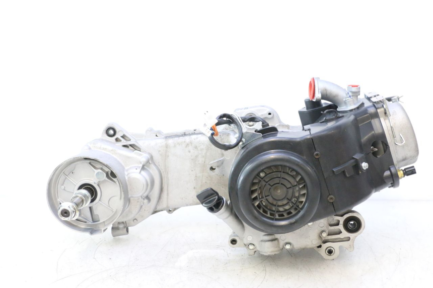 photo de ENGINE JM MOTORS R-MAX TECH 50 (2024 - 2026) - Detailed visual inspection