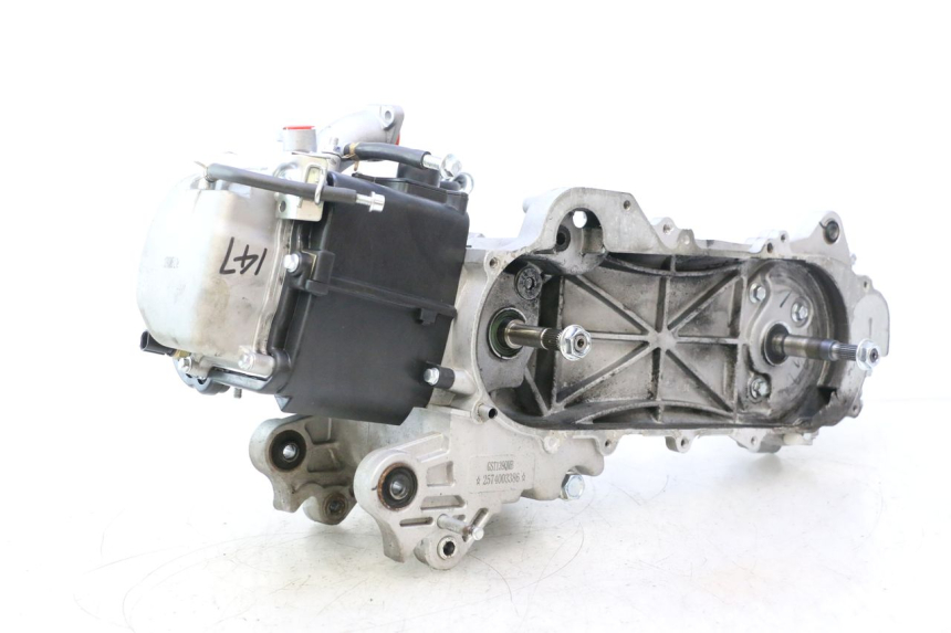 photo de ENGINE JM MOTORS R-MAX TECH 50 (2024 - 2026) - Alternative angle