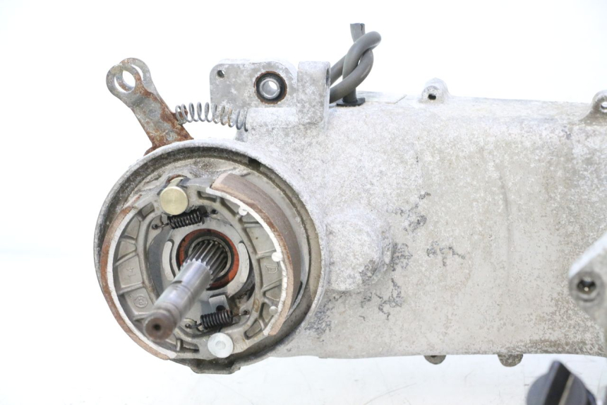 photo de ENGINE YIYING RETRO 125 (2008 - 2018) - Focus on structure