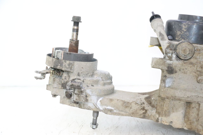photo de ENGINE YIYING RETRO 50 (2008 - 2017) - Technical close-up