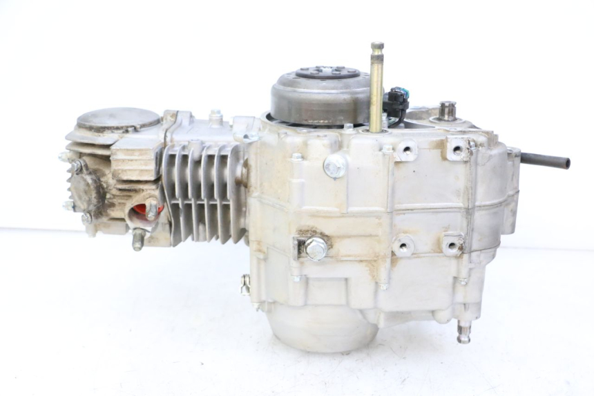 photo de ENGINE APOLLO RFZ 125 - Technical close-up