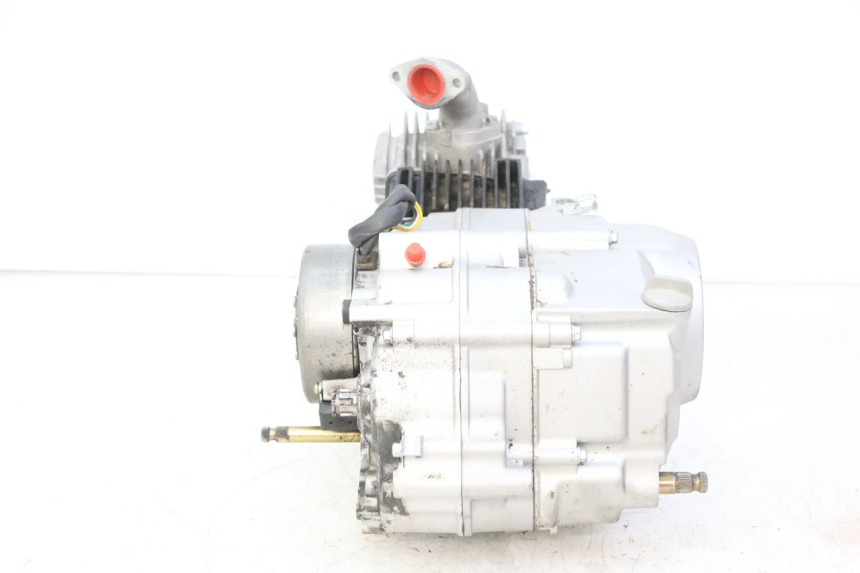 photo de ENGINE APOLLO RFZ 125 - High-resolution close-up