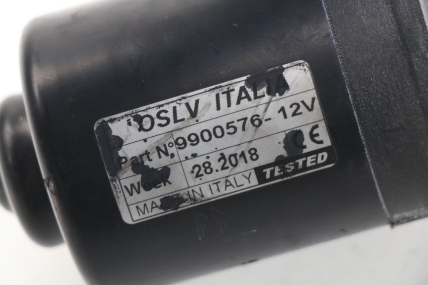 photo de ROLL LOCK ENGINE PEUGEOT METROPOLIS 400 (2017 - 2020) - Zoom on usage condition