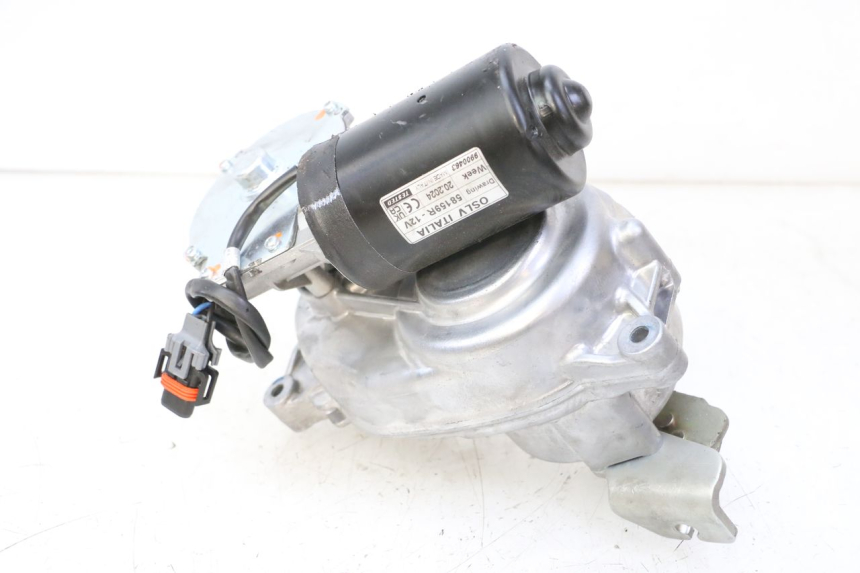 photo de ROLL LOCK ENGINE PIAGGIO MP3 HPE 310 (2024 - 2025) - Surface and material condition