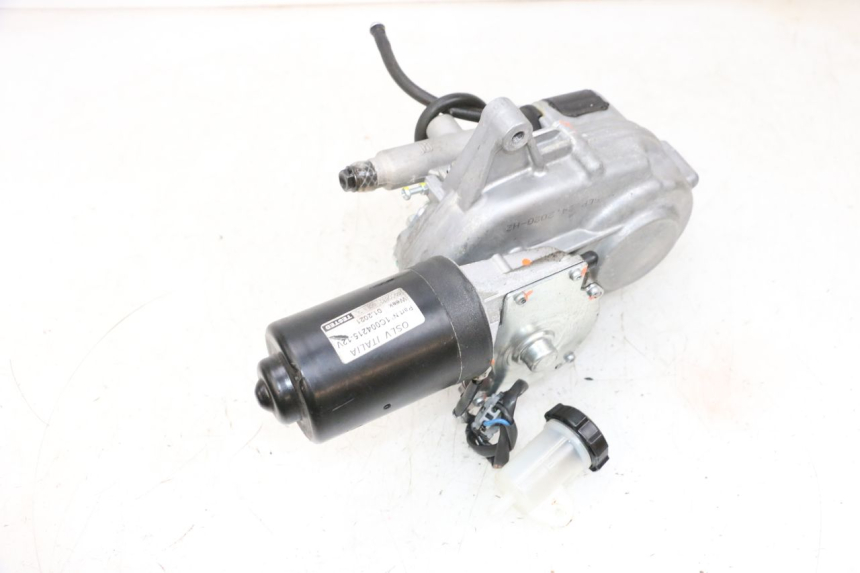 photo de ROLL LOCK ENGINE PIAGGIO MP3 HPE 300 (2019 - 2026) - Alternative perspective
