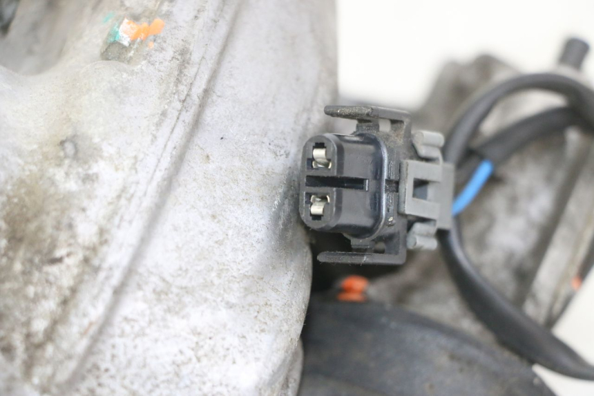 photo de ROLL LOCK ENGINE PIAGGIO MP3 LT 300 (2010 - 2016) - Alternative perspective