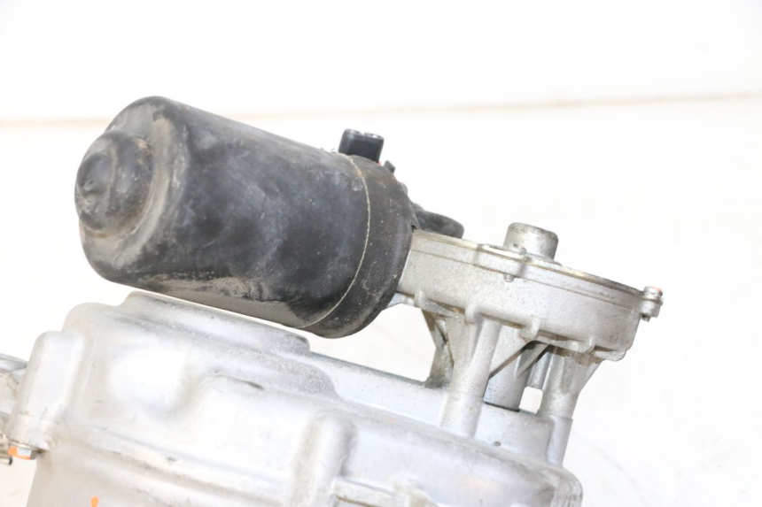 photo de ROLL LOCK ENGINE PIAGGIO MP3 LT 300 (2010 - 2016) - Fixing points details