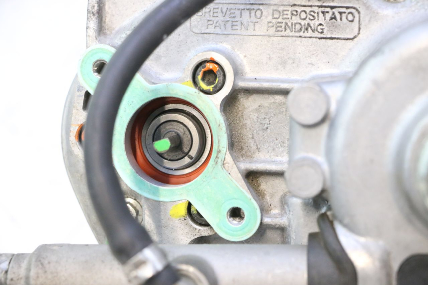 photo de ROLL LOCK ENGINE PIAGGIO MP3 LT 300 (2010 - 2016) - Supplementary product photo