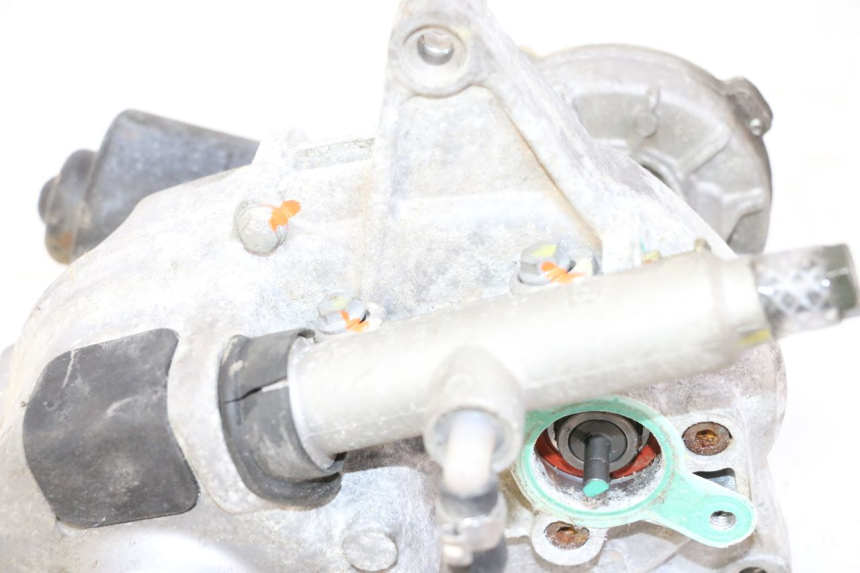 photo de ENGINE ROLL LOCK PIAGGIO MP3 RL 250 (2006 - 2010) - Markings and original references