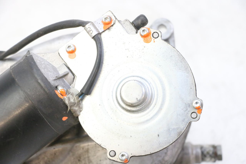 photo de ROLL LOCK ENGINE PIAGGIO MP3 125 (2006 - 2014) - Component zoom