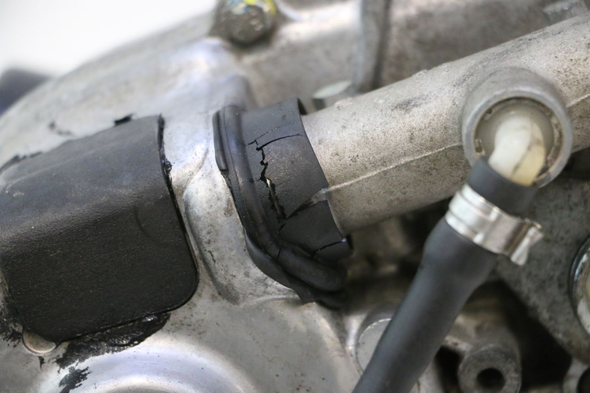 photo de ROLL LOCK ENGINE PIAGGIO MP3 500 (2011 - 2015) - Alternative angle
