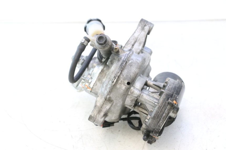 photo de ROLL LOCK ENGINE PIAGGIO MP3 500 (2016 - 2018) - Zoom on usage condition