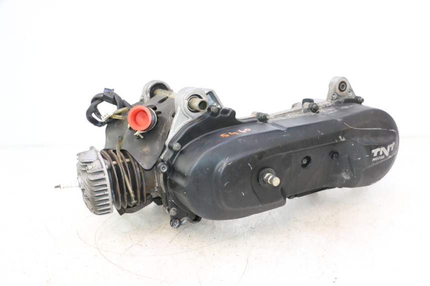 photo de ENGINE TNT MOTOR ROMA 10' 2T 50 (2011 - 2018) - Distinctive features