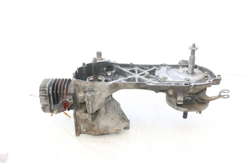 photo de ENGINE TNT MOTOR ROMA 10' 2T 50 (2011 - 2018) - Surface and material condition