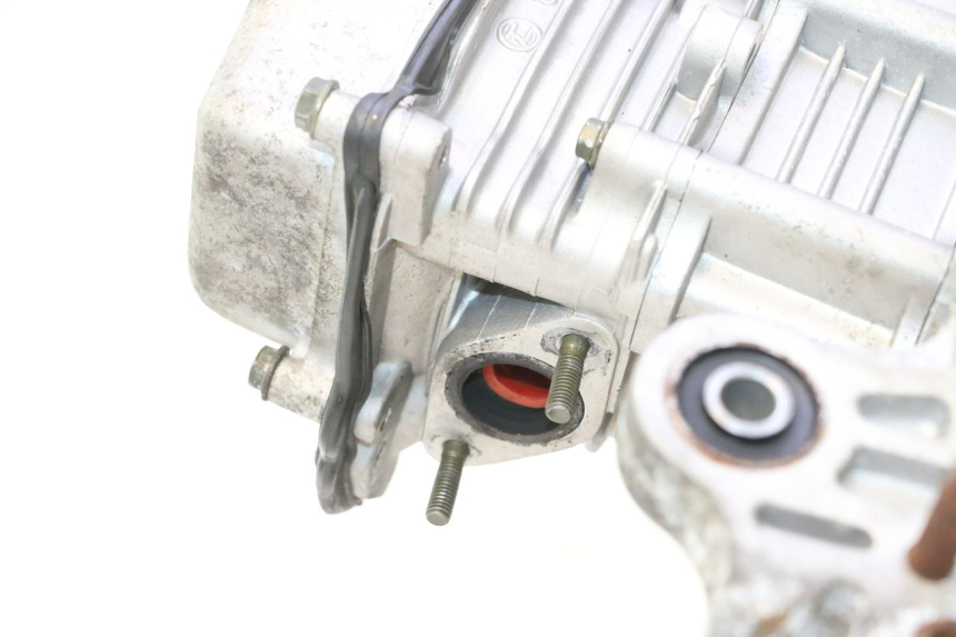 photo de ENGINE TNT MOTOR ROMA 10' 4T 50 (2007 - 2018) - Surface and material condition