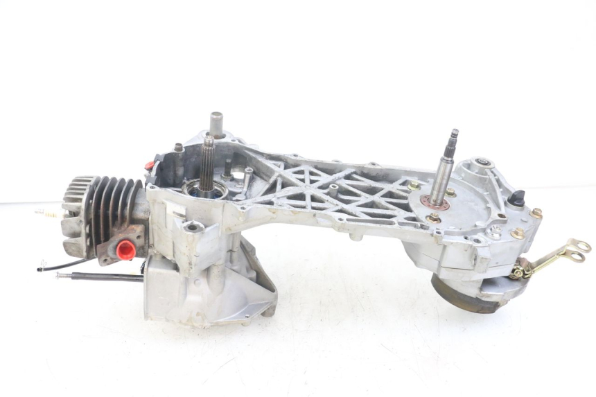 photo de ENGINE KEEWAY RY6 2T 50 (2011 - 2019) - Alternative perspective