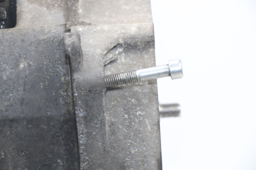 photo de ENGINE DAELIM S2 125 (2006 - 2007) - Detailed visual inspection