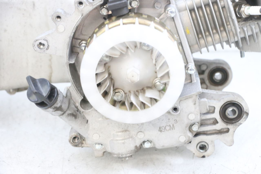 photo de ENGINE JM MOTORS SANTANA EVO 50 (2024 - 2026) - Distinctive features