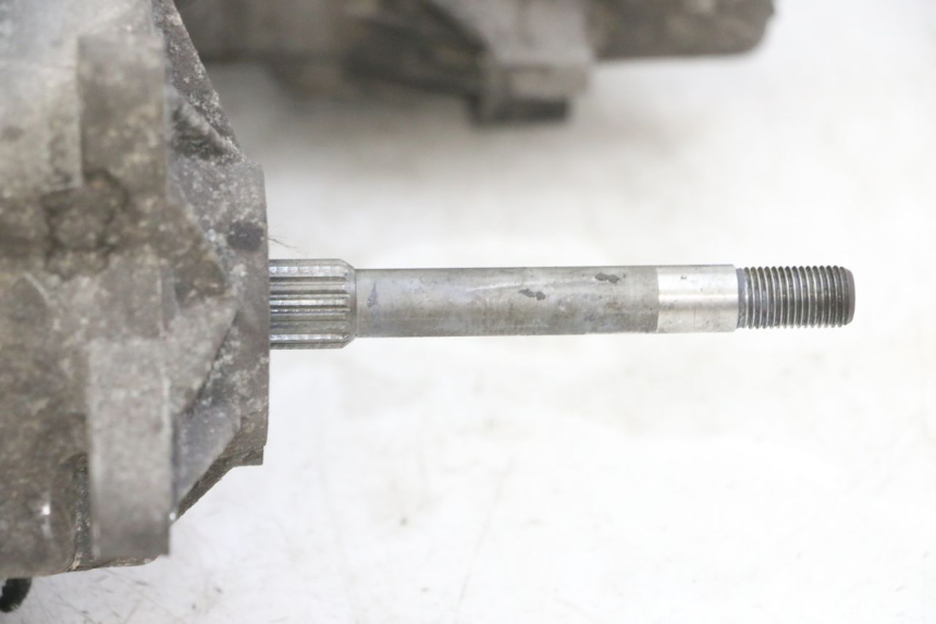 photo de ENGINE PEUGEOT SATELIS 125 (2013 - 2018) - Surface and material condition