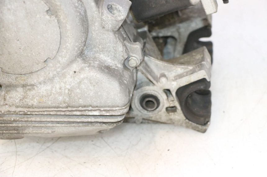 photo de ENGINE PEUGEOT SATELIS 125 (2013 - 2018) - Additional view of the item