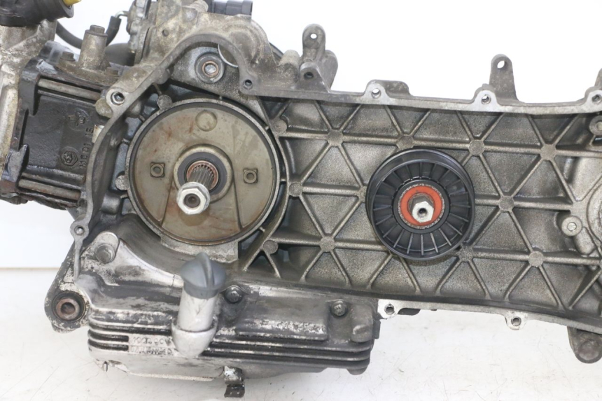 photo de ENGINE APRILIA SCARABEO GT TOURING 125 (1999 - 2005) - High-resolution close-up