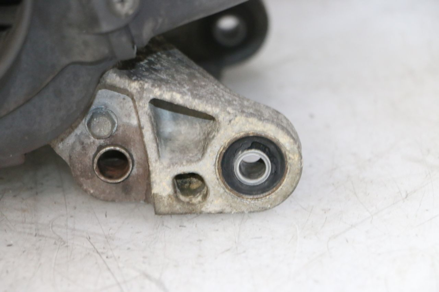 photo de ENGINE HONDA SCV LEAD 100 (2003 - 2007) - Zoom on usage condition