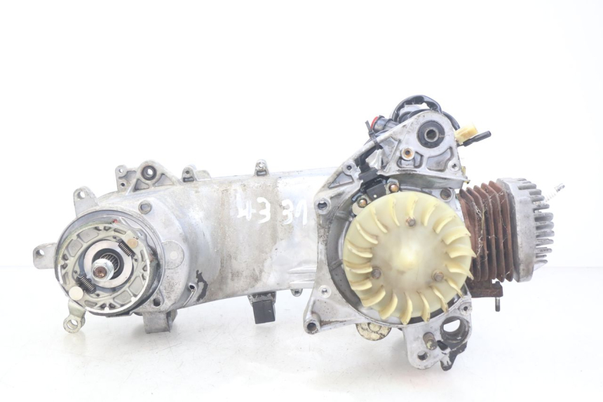 photo de ENGINE PEUGEOT SPEEDFIGHT 3 AIR 50 (2009 - 2015) - Detailed visual inspection