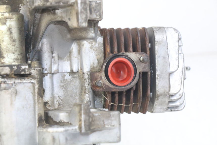 photo de ENGINE PEUGEOT SPEEDFIGHT 3 AIR 50 (2009 - 2015) - Surface and material condition