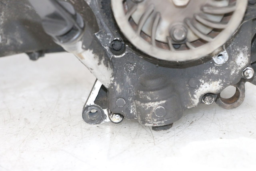 photo de ENGINE PEUGEOT SPEEDFIGHT 4 4T EFI 50 (2021 - 2025) - Focus on structure