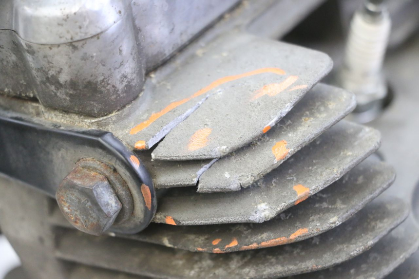 photo de ENGINE HARLEY DAVIDSON SPORTSTER XL CUSTOM 883 (1999 - 2006) - Detailed visual inspection