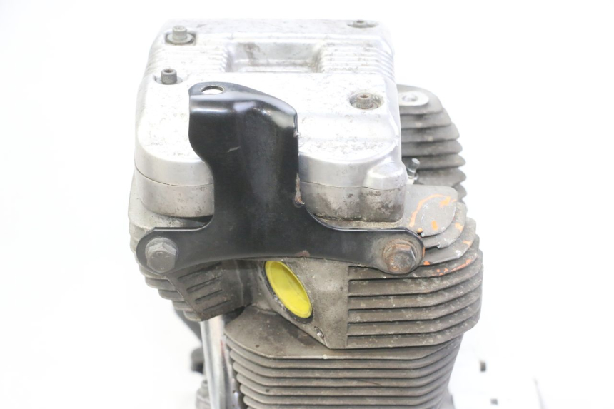 photo de ENGINE HARLEY DAVIDSON SPORTSTER XL CUSTOM 883 (1999 - 2006) - Surface and material condition