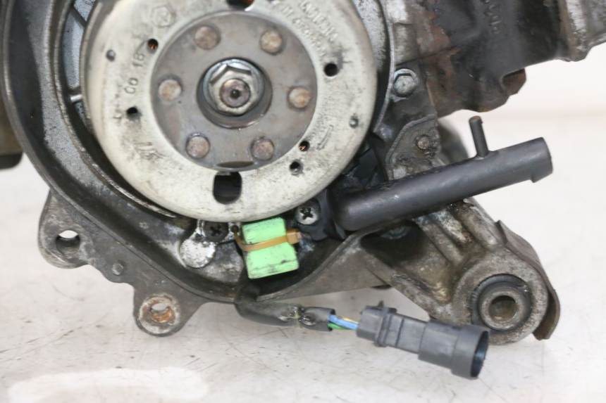 photo de ENGINE APRILIA SR R 2T LC 50 (2018 - 2021) - Alternative angle