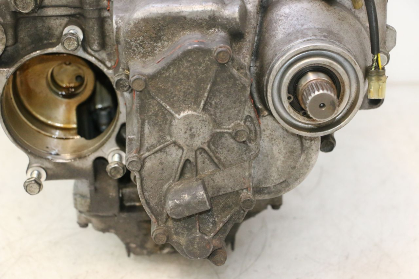 photo de ENGINE HONDA ST PAN EUROPEAN 1100 (1990 - 2002) - Alternative angle