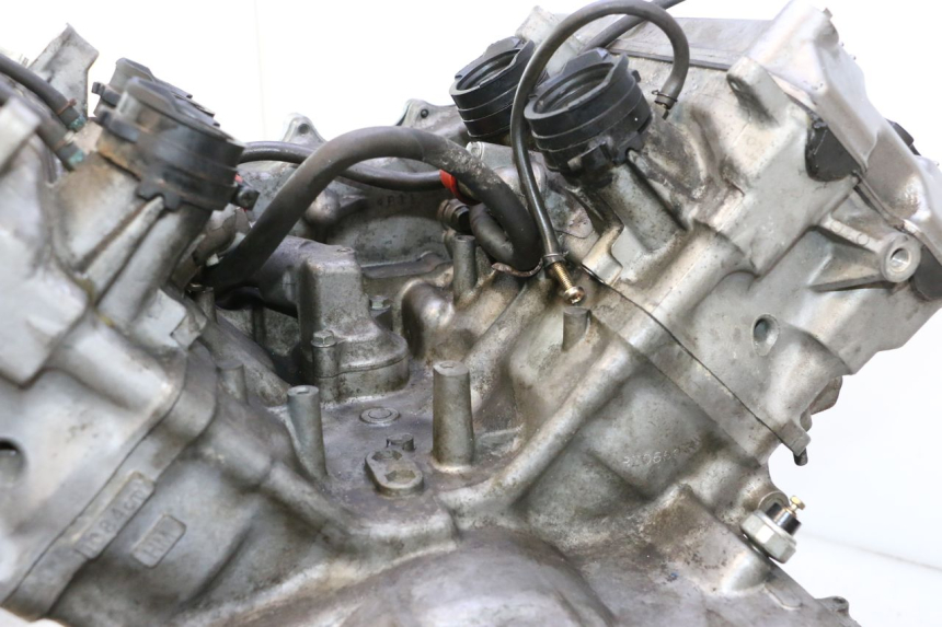 photo de ENGINE HONDA ST PAN EUROPEAN 1100 (1990 - 2002) - Fixing points details