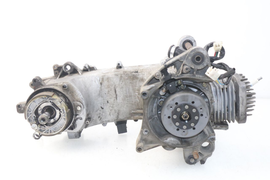 photo de ENGINE PEUGEOT STREETZONE 2T 50 (2014 - 2019) - Additional view of the item
