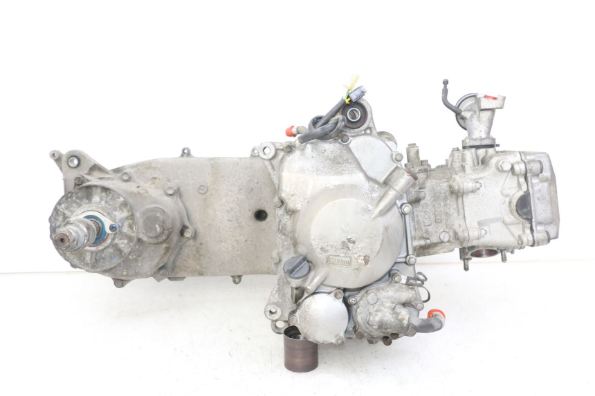 photo de ENGINE SUZUKI BURGMAN 125 (2007 - 2014) - Surface and material condition