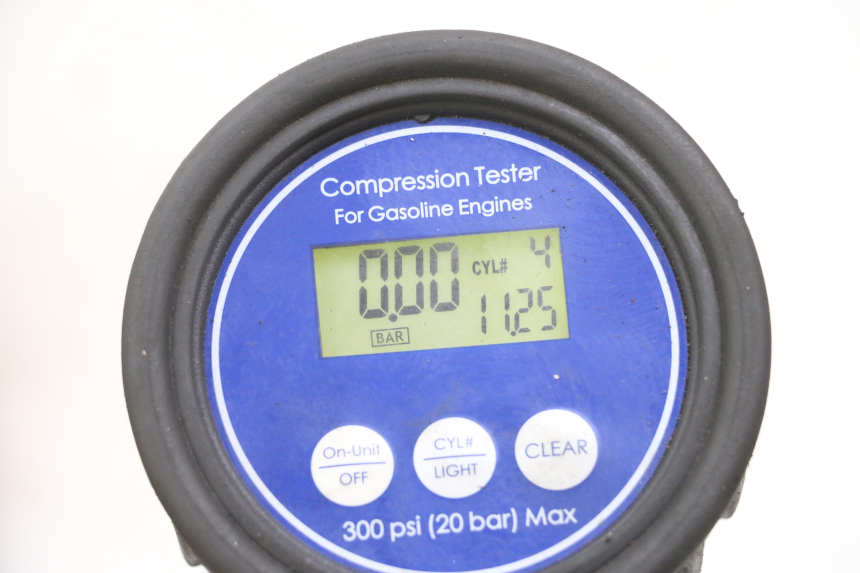 photo de ENGINE SUZUKI GSX F GSXF 650 (2007 - 2015) - Surface and material condition