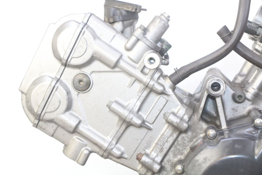photo de ENGINE SUZUKI SV S 650 (1999 - 2002) - High-resolution close-up