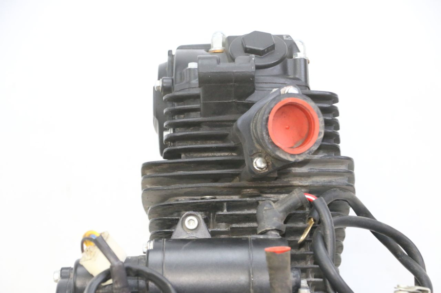 photo de ENGINE SMALL MX THUNDER 250 - Detailed visual inspection