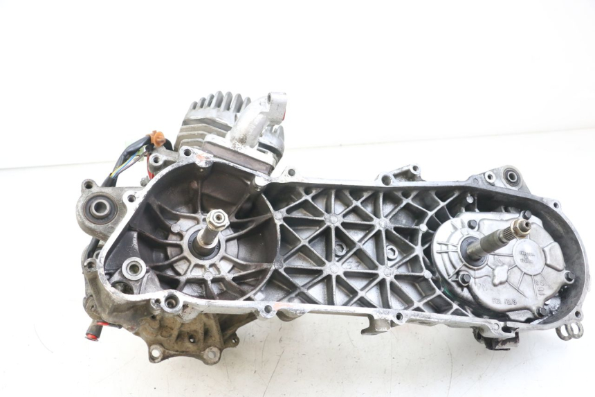 photo de ENGINE PEUGEOT TKR TREKKER FURIOUS 50 (2005 - 2014) - Zoom on usage condition