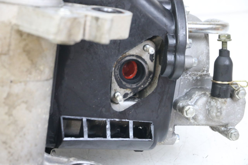 photo de ENGINE BAOTIAN TRAVEL SPIRIT 50 (2010 - 2012) - Alternative perspective