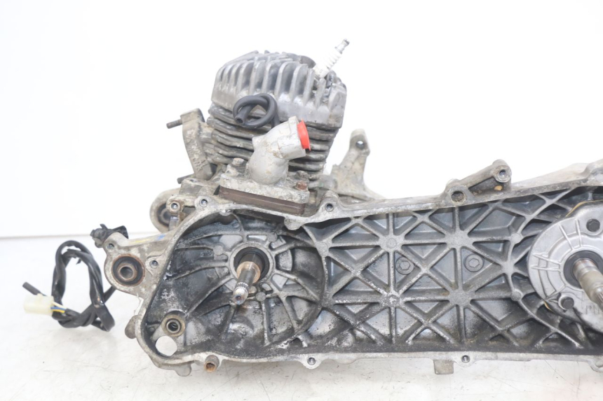 photo de ENGINE PEUGEOT TREKKER 50 (1998 - 2004) - Component zoom