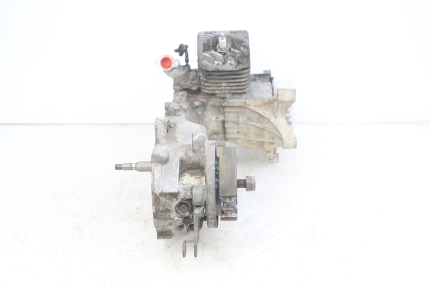 photo de ENGINE PEUGEOT TREKKER 50 (1998 - 2004) - Surface and material condition