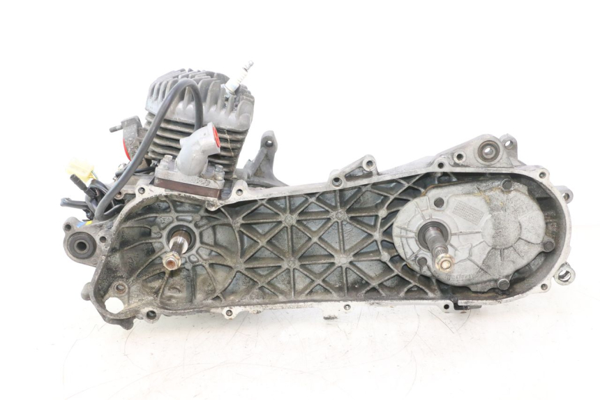 photo de ENGINE PEUGEOT TREKKER 50 (1995 - 2004) - Main view
