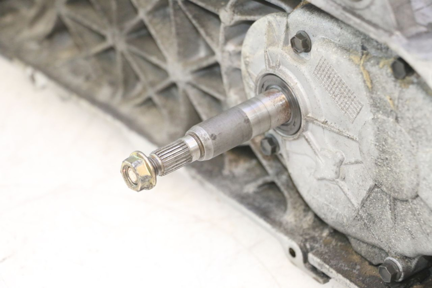 photo de ENGINE PEUGEOT TREKKER 50 (1995 - 2004) - Spare part profile view