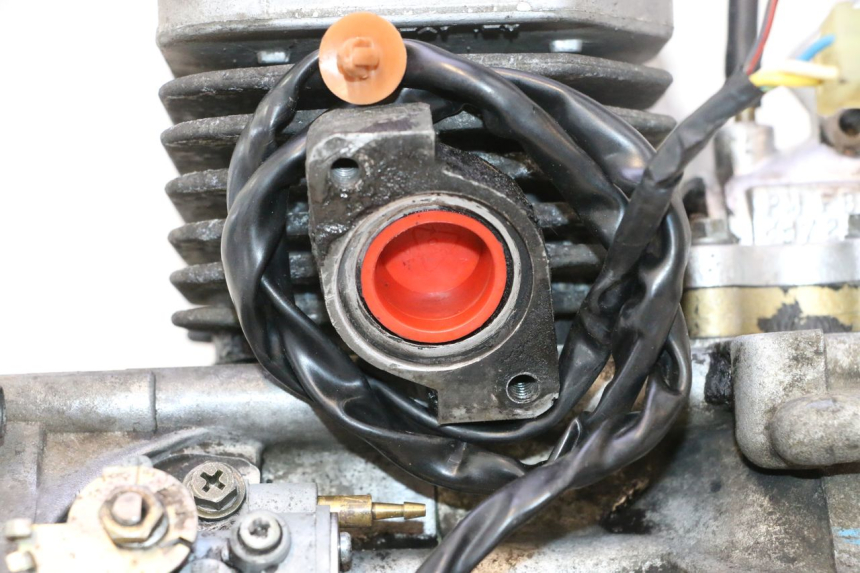 photo de ENGINE PEUGEOT TREKKER 50 (1995 - 2004) - Technical close-up